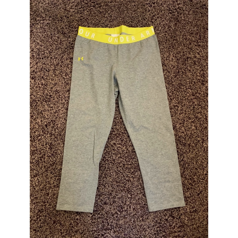 NWOT Cropped Leggings